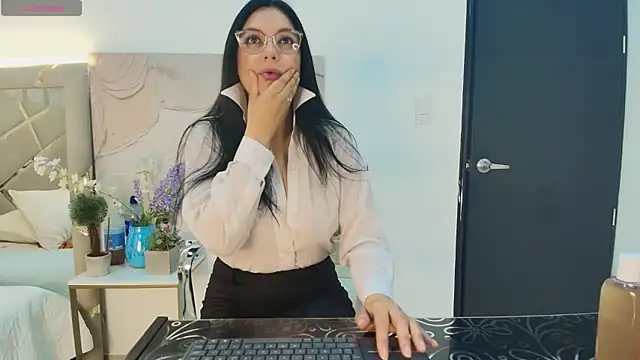 Zuzana21 online show from 06/03/26, 01:25