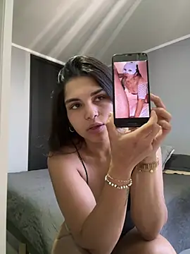 Snapshot of sc4ry_girl1 chatting on 01/09/25, 06:47 sc4ry girl1 online show from 01/09/25, 06:47