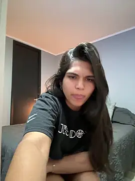 Snapshot of sc4ry_girl1 chatting on 01/15/25, 02:49 sc4ry girl1 online show from 01/15/25, 02:49