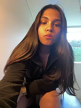 Snapshot of sc4ry_girl1 chatting on 03/13/25, 06:45 sc4ry girl1 online show from 03/13/25, 06:45