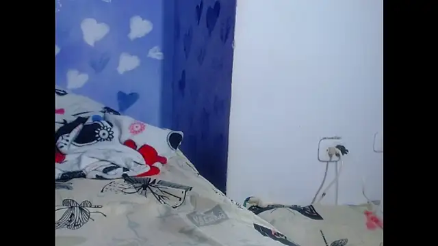 Snapshot of perverted_couple_- chatting on 09/17/25, 11:39 perverted couple - online show from 09/17/25, 11:39