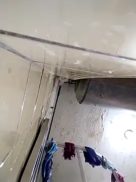 Snapshot of Polygamist chatting on 02/14/26, 12:46 Polygamist online show from 02/14/26, 12:46