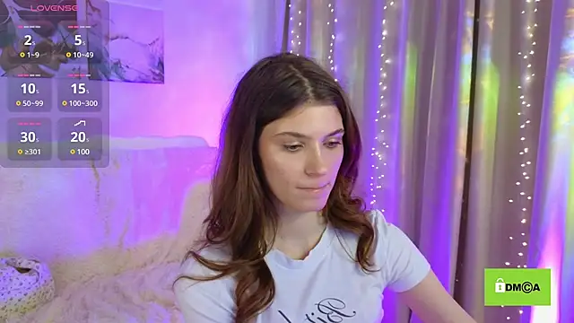 Hello Vivienne online show from 01/29/25, 06:07