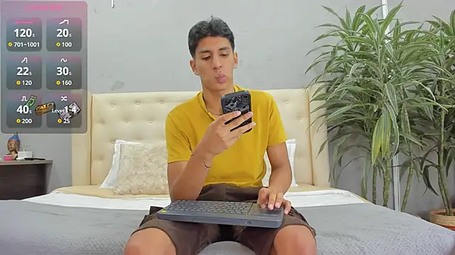 kieran derek online show from 09/12/25, 03:06