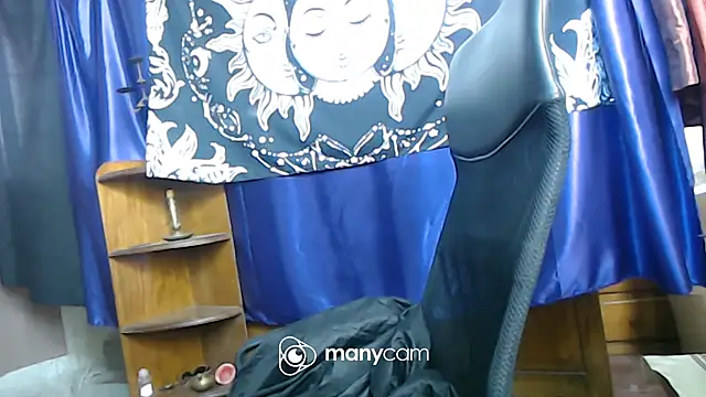 liriomilf online show from 03/19/26, 06:34