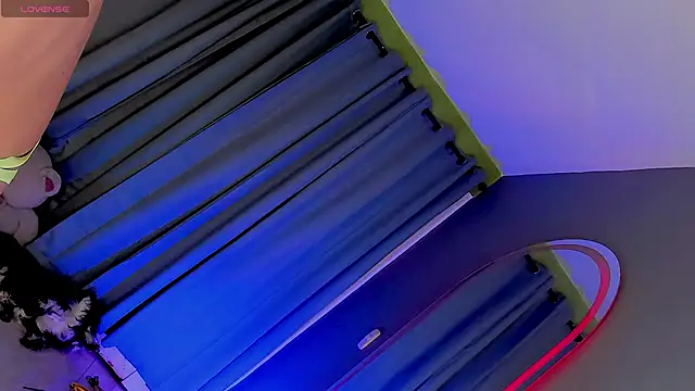 gatitavenecis online show from 03/14/25, 09:35