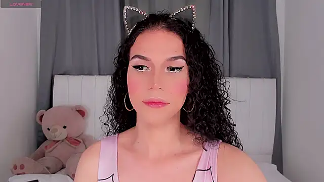 gatitavenecis online show from 09/29/25, 03:28