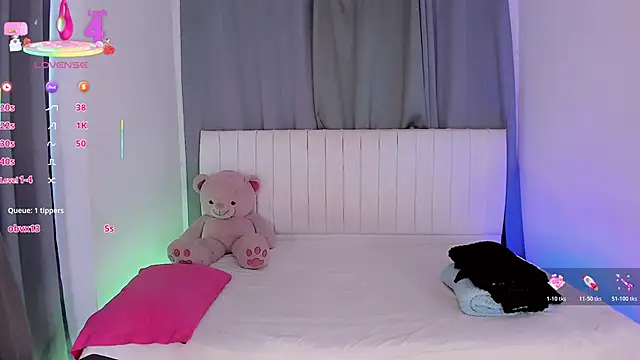 Snapshot of gatitavenecis chatting on 02/22/26, 07:12 gatitavenecis online show from 02/22/26, 07:12