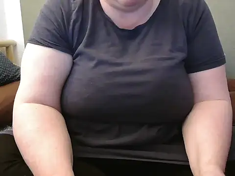 MarthaBriest online show from 03/08/25, 04:17