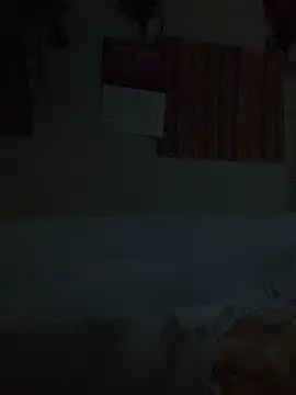 Snapshot of Johnras121 chatting on 10/16/25, 06:03 Johnras121 online show from 10/16/25, 06:03