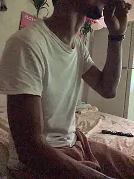 Snapshot of Johnras121 chatting on 10/19/25, 03:34 Johnras121 online show from 10/19/25, 03:34