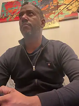 Snapshot of ydejarde chatting on 02/09/25, 12:52 ydejarde online show from 02/09/25, 12:52