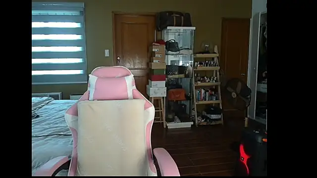 aya saki online show from 01/15/25, 07:37