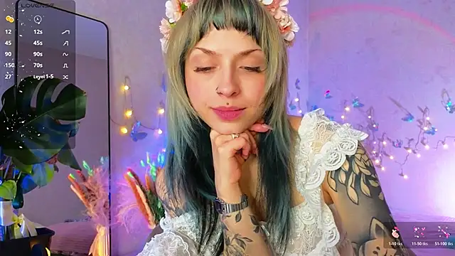 lavenderluxe online show from 03/05/26, 12:01