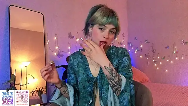 lavenderluxe online show from 06/01/26, 07:04