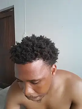 dick4pussynot1but5 online show from 12/12/24, 12:55