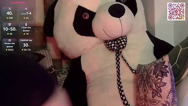 Snapshot of Tiny_lusty chatting on 02/20/26, 09:48 Tiny lusty online show from 02/20/26, 09:48