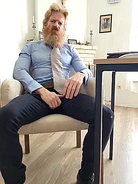 Gingerbeard40 online show from 11/27/25, 10:50