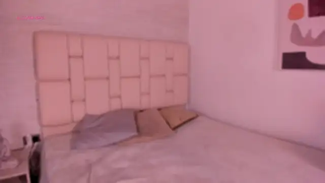 emma brooks1 online show from 03/05/25, 07:49