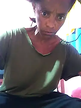 sweets 80 online show from 03/03/25, 03:41