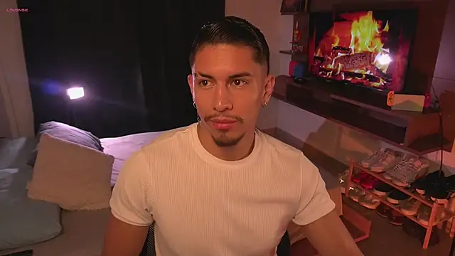 Aaronfox x online show from 06/15/26, 11:07