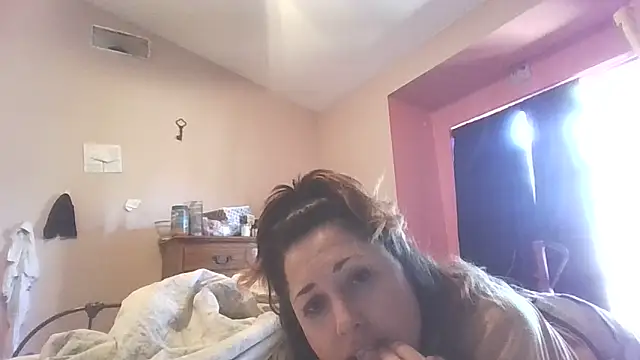 PompasPurpleriver online show from 04/17/26, 10:24