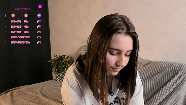 MeghanElson online show from 01/27/25, 02:46