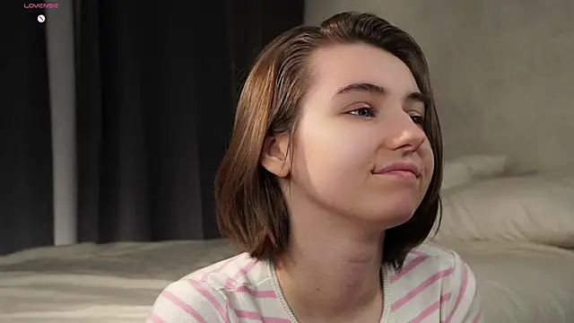 MeghanElson online show from 03/18/26, 01:47