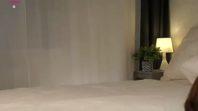 MeghanElson online show from 04/08/26, 01:00