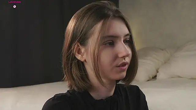 MeghanElson online show from 04/14/26, 12:44