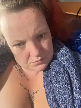 busty-bella1 online show from 07/13/26, 10:07