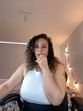 Elizabeth Dupont online show from 11/02/25, 05:15