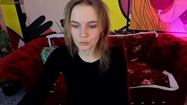 MaribelRiverr  online show from 12/21/25, 06:53