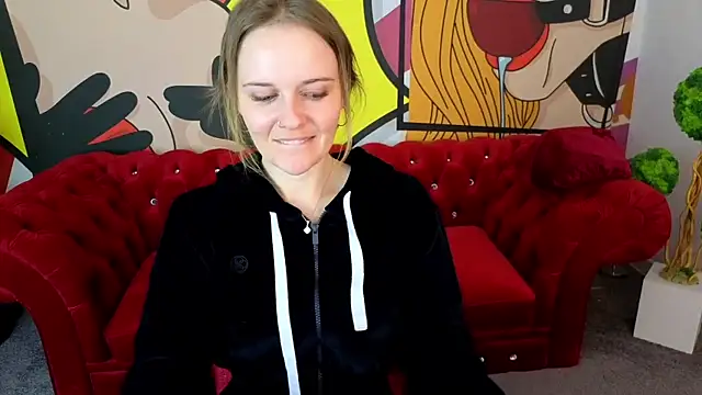 Snapshot of MaribelRiverr_ chatting on 05/31/26, 05:48 MaribelRiverr online show from 05/31/26, 05:48