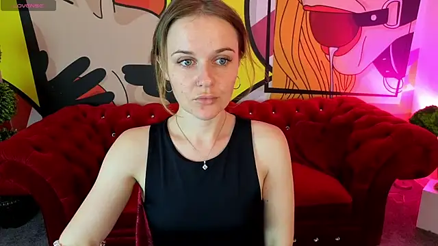Snapshot of MaribelRiverr_ chatting on 06/08/26, 05:41 MaribelRiverr online show from 06/08/26, 05:41