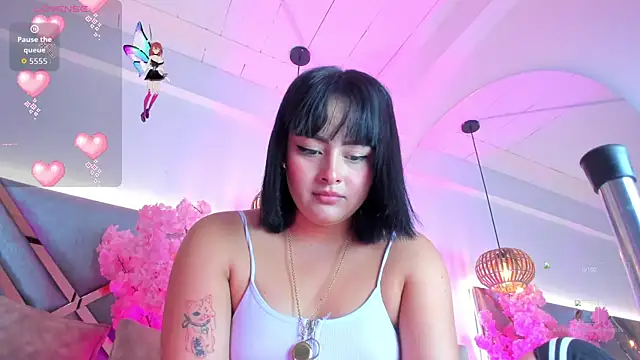 KimVelezz online show from 12/05/25, 02:20