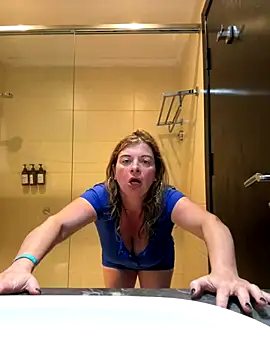 Lombada online show from 10/11/25, 02:55