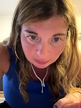 Lombada online show from 10/27/25, 01:48