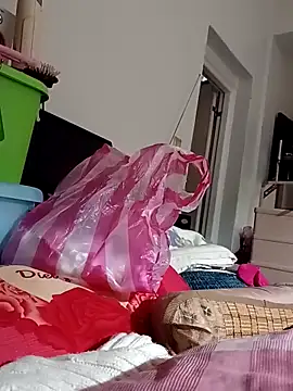 jamescheng27390 online show from 03/09/25, 08:29