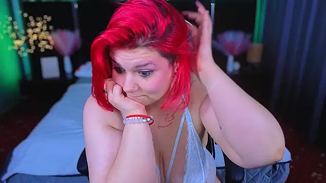 BettyDark online show from 05/18/26, 04:07