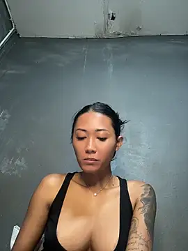 thai-dreamgirl online show from 07/11/26, 01:36