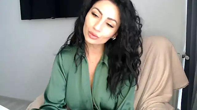 Snapshot of ElizabethAC chatting on 04/30/26, 07:14 ElizabethAC online show from 04/30/26, 07:14
