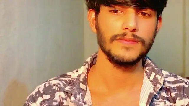 Snapshot of kingkartik7 chatting on 03/04/26, 04:35 kingkartik7 online show from 03/04/26, 04:35