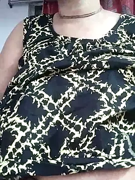 miss-Riy online show from 02/13/25, 08:06