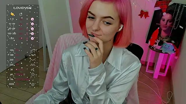 Snapshot of Fire_Bestie chatting on 01/03/25, 04:59 Fire Bestie online show from 01/03/25, 04:59