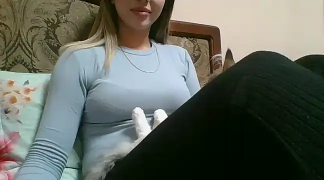 Emma 99 online show from 02/11/25, 04:46