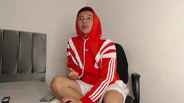 alex-lover online show from 01/28/25, 09:19