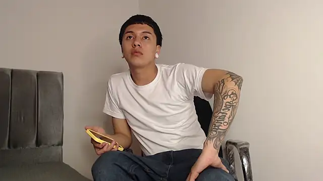 alex-lover online show from 09/29/25, 01:00