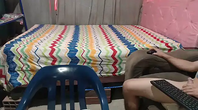 mom son dirty online show from 02/14/25, 11:09