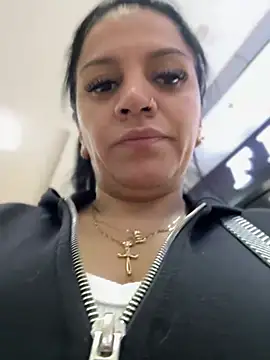 Snapshot of Milff_parkerrr chatting on 01/18/25, 12:24 Milff parkerrr online show from 01/18/25, 12:24